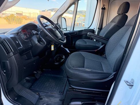 Used 2021 RAM ProMaster 2500 image 22