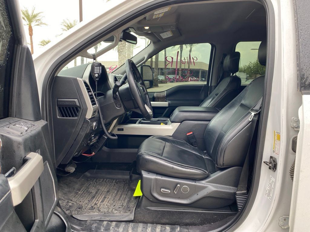 Used 2019 Ford F350 Lariat w/ Lariat Ultimate Package AWD/4WD image 7