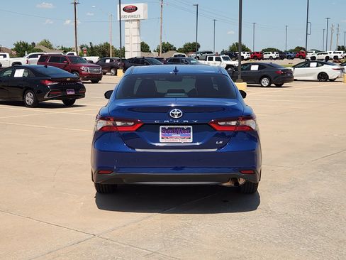 Used 2023 Toyota Camry LE FWD image 8