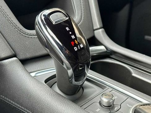 New 2026 Cadillac XT5 Luxury w/ LPO, Floor Liner Package image 21