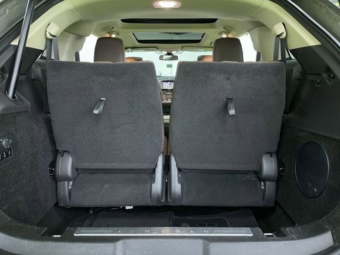 Used 2017 Lincoln MKT AWD w/ Technology Package image 30