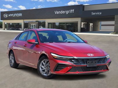 Used 2025 Hyundai Elantra Hybrid