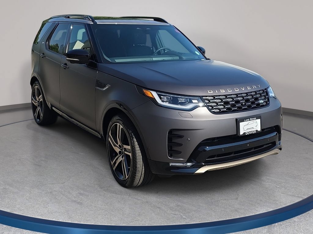New 2026 Land Rover Discovery Limited Edition AWD/4WD image 3