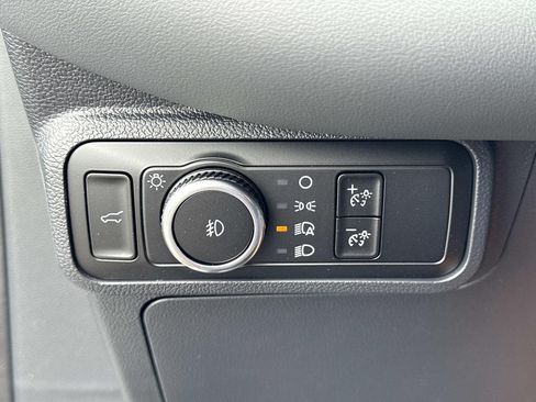 New 2026 Ford Explorer Active w/ Active Comfort Package RWD image 18