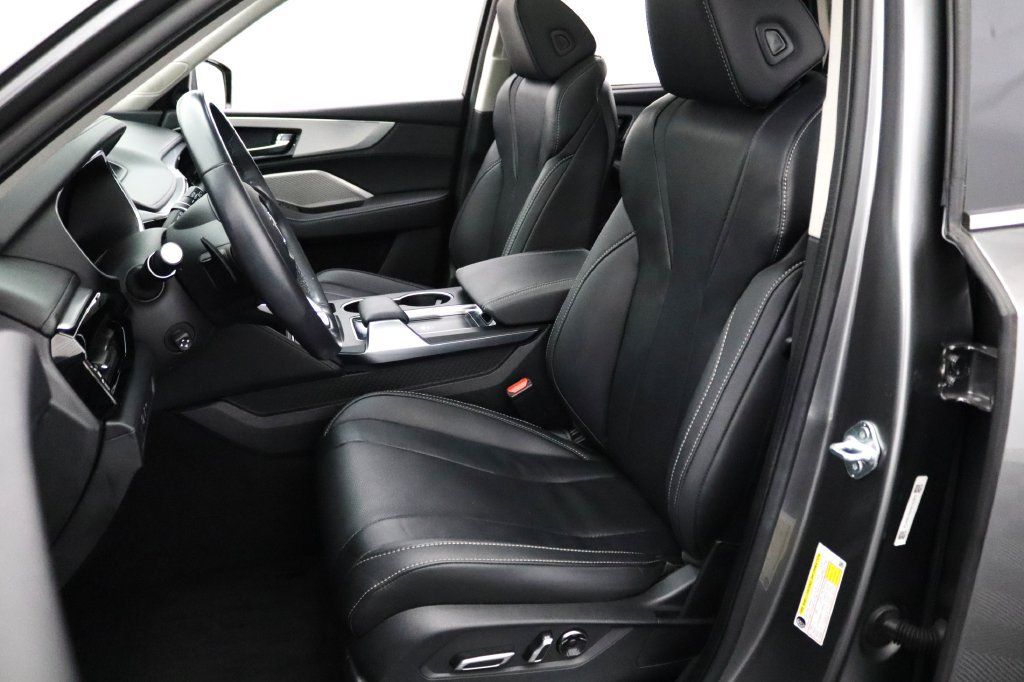 Used 2024 Acura MDX w/ Technology Package AWD/4WD image 2