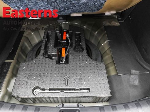 Used 2024 Nissan Kicks SR image 20