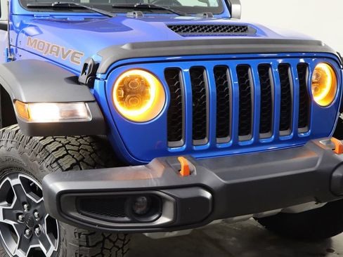 Used 2021 Jeep Gladiator Mojave w/ Cold Weather Group AWD/4WD image 44