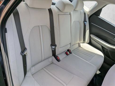 Used 2024 Hyundai Sonata SEL FWD image 17