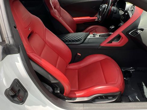 Used 2016 Chevrolet Corvette Z06 w/ 2LZ Preferred Equipment Group RWD image 30