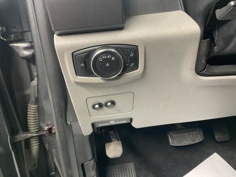 Used 2018 Ford F250 XLT AWD/4WD image 11