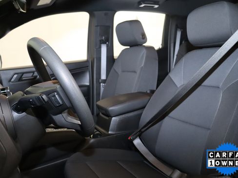 Used 2025 Chevrolet Colorado Trail Boss AWD/4WD image 20