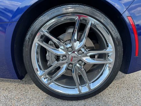 Used 2017 Chevrolet Corvette Stingray Convertible w/ 3LT Preferred Equipment Group image 15