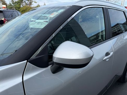 Used 2023 Nissan Rogue SV w/ SV Premium B Package image 14