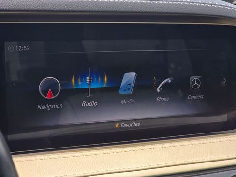 Used 2020 Mercedes-Benz S 450 Sedan image 28