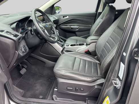 Used 2014 Ford Escape SE w/ Equipment Group 201A FWD image 7