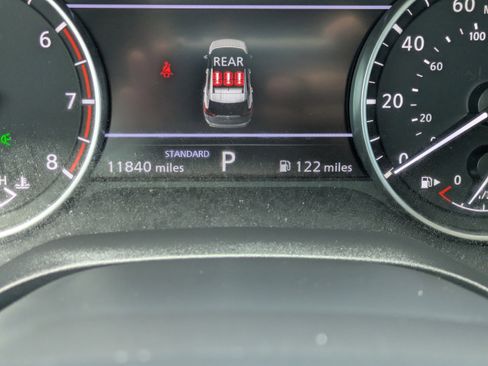 Used 2025 Nissan Rogue S FWD image 25
