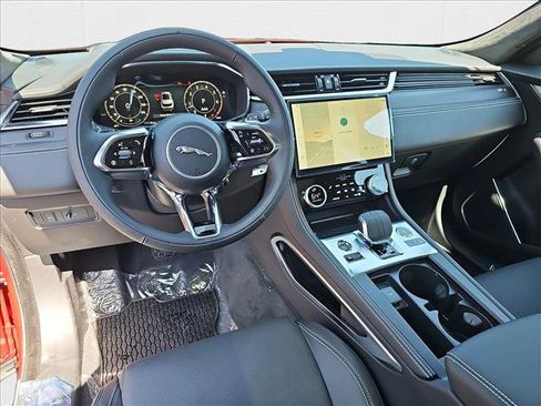 New 2026 Jaguar F-PACE R-Dynamic S image 13