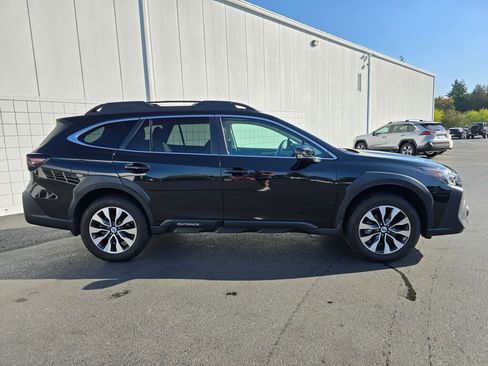 Used 2024 Subaru Outback Limited XT image 2
