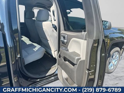 Used 2016 Chevrolet Silverado 1500 Custom w/ Custom Convenience Package AWD/4WD image 23