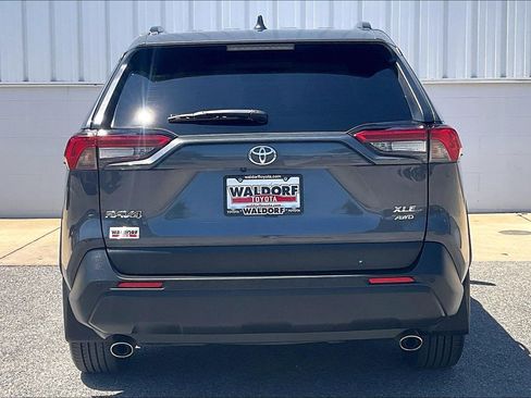 Used 2025 Toyota RAV4 XLE Premium w/ Weather Package AWD/4WD image 5