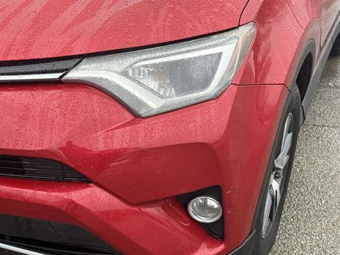 Used 2017 Toyota RAV4 XLE image 9