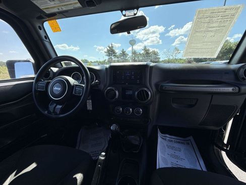 Used 2017 Jeep Wrangler Sport w/ Trailer Tow Group AWD/4WD image 20