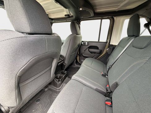 Certified 2025 Jeep Wrangler Unlimited Sport AWD/4WD image 18