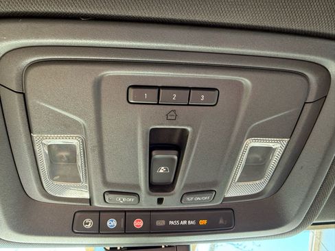 Used 2019 GMC Sierra 1500 AT4 w/ AT4 Premium Package image 16