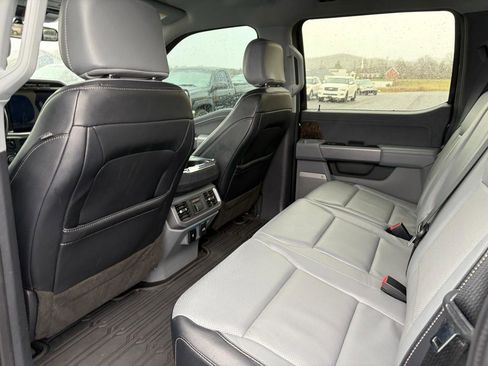 Used 2022 Ford F150 Lariat w/ Equipment Group 502A High image 16