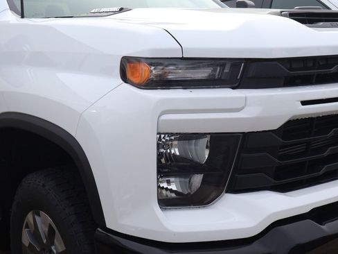 New 2026 Chevrolet Silverado 2500 Custom w/ Custom Value Package AWD/4WD image 3