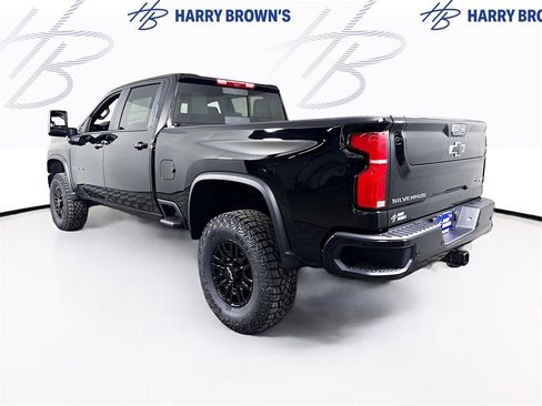 New 2026 Chevrolet Silverado 2500 ZR2 image 32