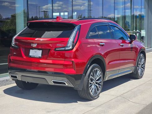 Used 2024 Cadillac XT4 Sport AWD/4WD image 5