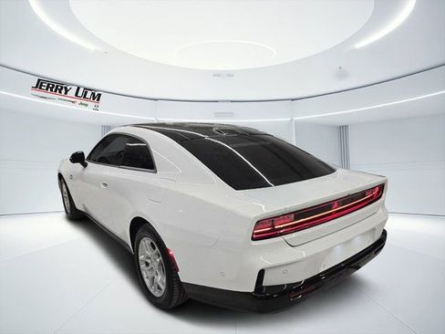 New 2025 Dodge Charger R/T w/ Quick Order Package 25M R/T image 4