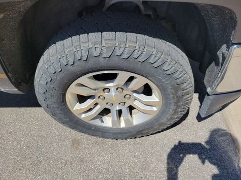 Used 2019 Chevrolet Silverado 1500 LT w/ All Star Edition AWD/4WD image 6