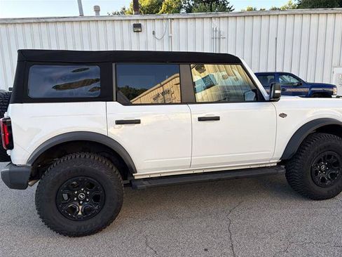 Certified 2024 Ford Bronco Wildtrak AWD/4WD image 5