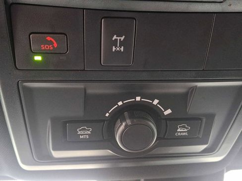 Certified 2023 Toyota Tacoma TRD Off-Road image 27