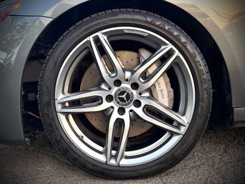 Used 2018 Mercedes-Benz E 300 w/ Premium 1 Package image 19