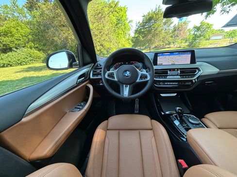 Used 2024 BMW X3 xDrive30i w/ M Sport Package AWD/4WD image 33