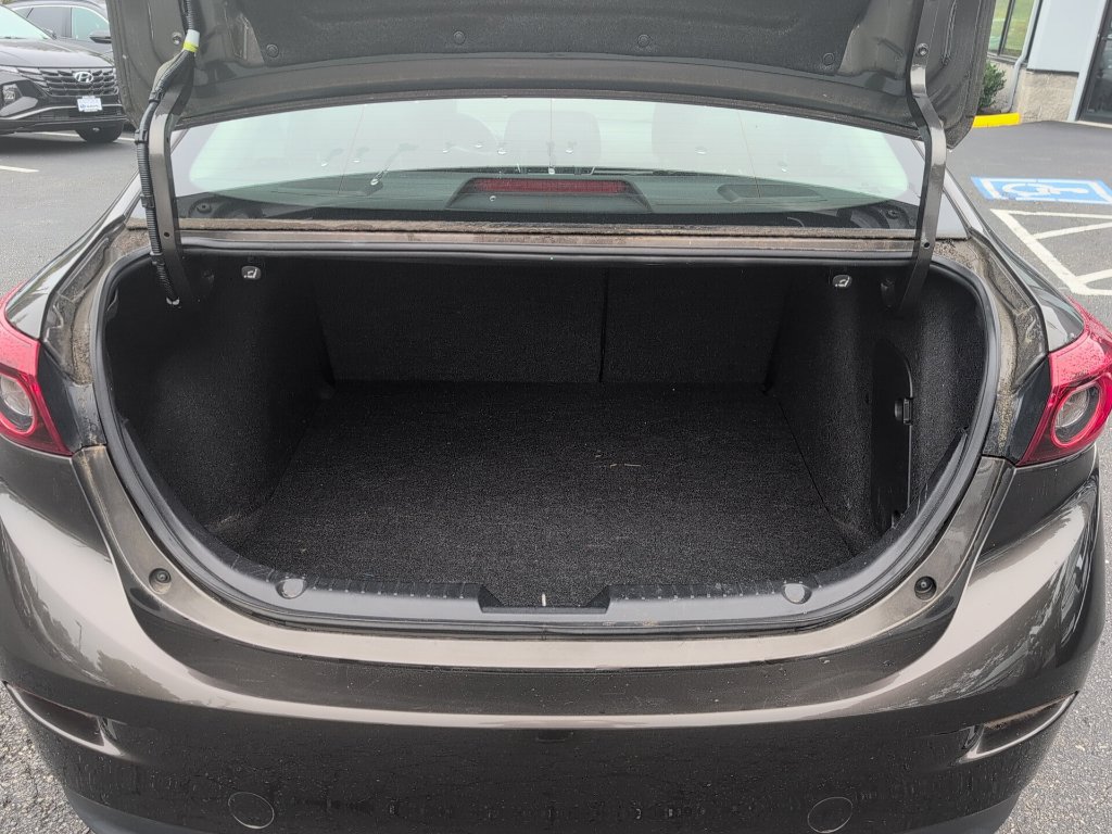Used 2016 MAZDA MAZDA3 i Grand Touring FWD image 7