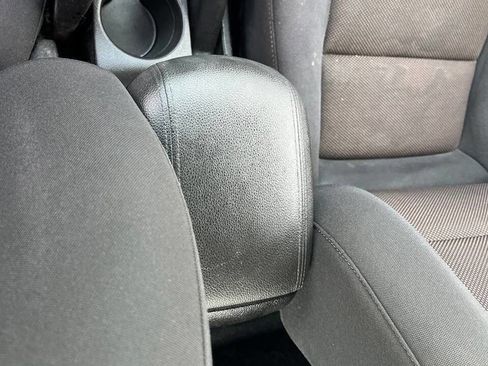 Used 2015 Chevrolet Cruze LT FWD image 15