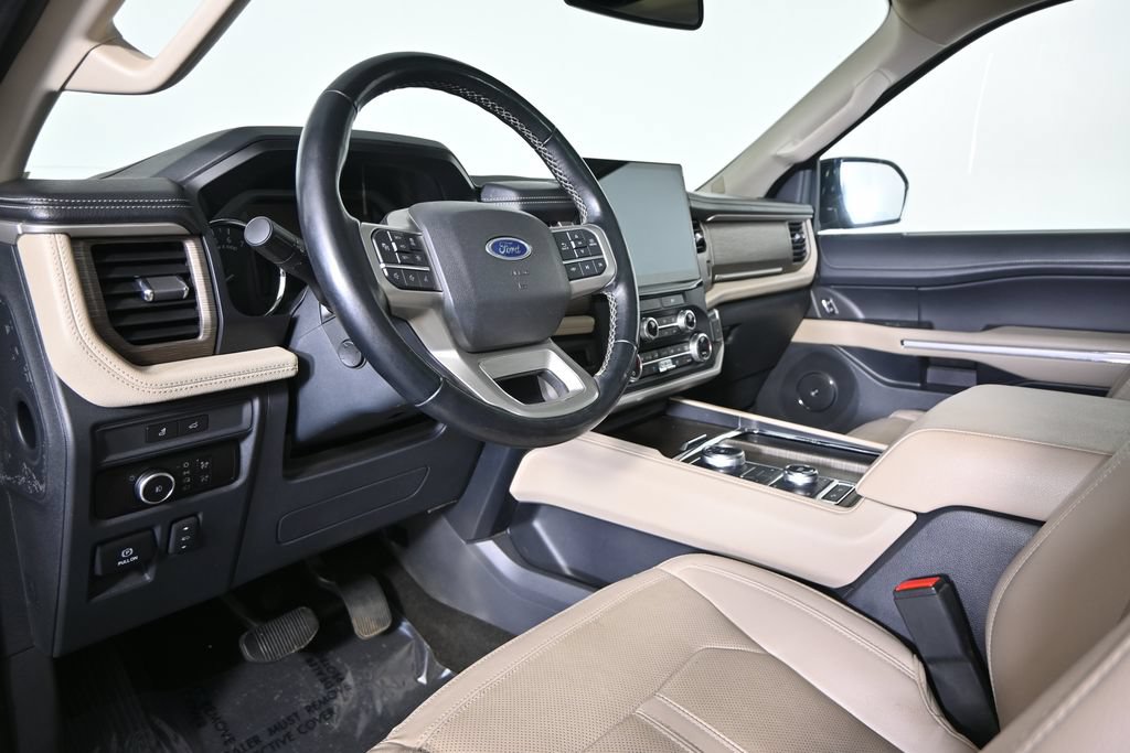 Used 2023 Ford Expedition Max Limited AWD/4WD image 24