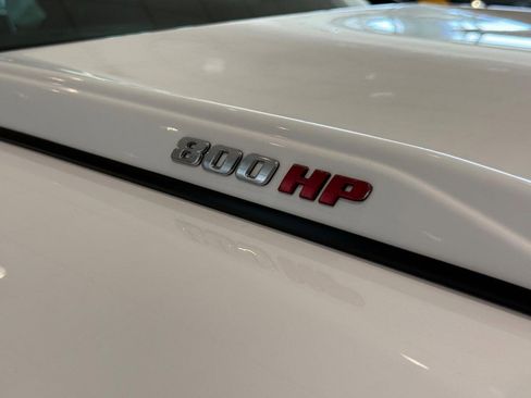 Used 2023 Chevrolet Suburban High Country image 9