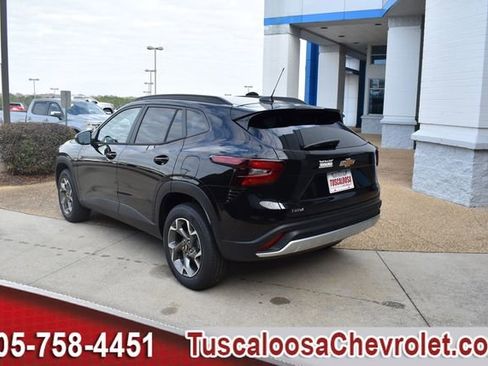 New 2026 Chevrolet Trax LT w/ LT Convenience Package image 7