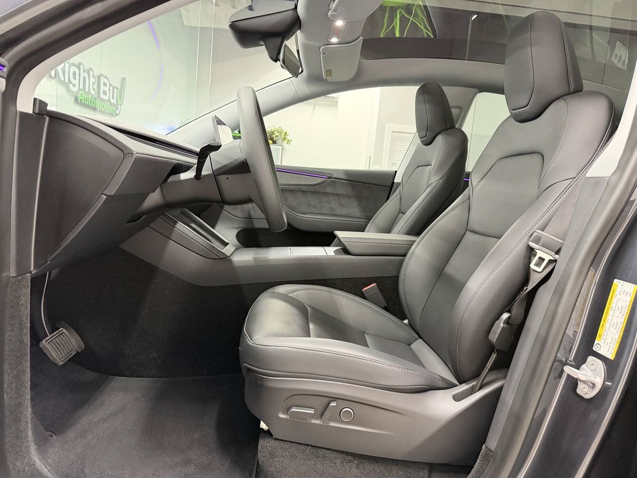 Used 2026 Tesla Model Y AWD image 8