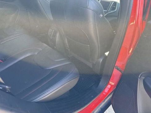 Used 2021 Jeep Cherokee Trailhawk image 32