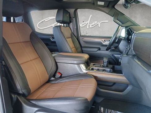 Used 2024 Chevrolet Silverado 1500 High Country w/ Technology Package image 24