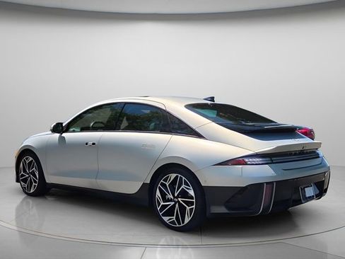 Certified 2024 Hyundai Ioniq 6 Limited RWD image 6