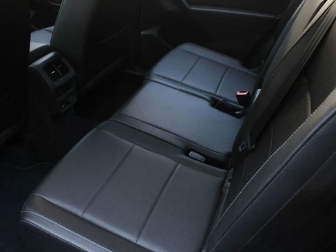 Used 2019 Volkswagen Tiguan SE w/ Panoramic Sunroof Package AWD/4WD image 20
