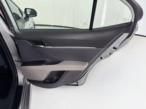 Used 2023 Toyota Camry LE FWD image 27
