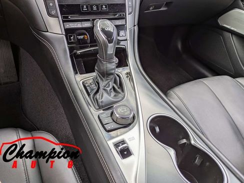 Used 2018 INFINITI Q60 3.0t Luxe w/ Sensory Package 3.0T Luxe image 22